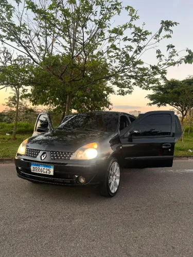 Renault Clio Authentique 1.0/1.0 Hi-power 16V 3P 2006