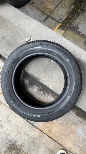 3 Pneus Michelin Energy Saver 205/55 R16 - Novos (Nunca Rodaram)