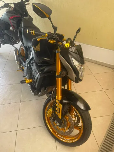 Hornet 600cc