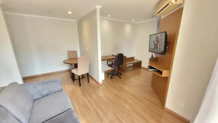 Apartamento de 52 metros quadrados com 2 quartos e andar alto em Vila Olímpia - São Paul