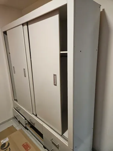 Guarda roupa