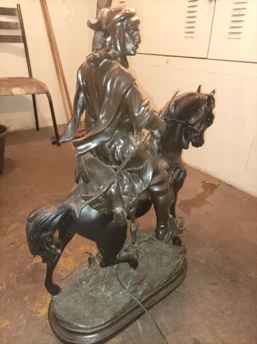 escultura abajur luminária antiga
