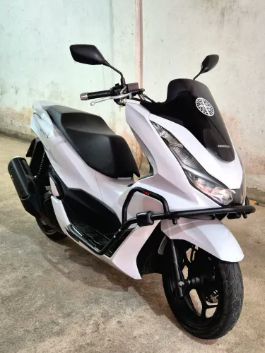 HONDA PCX 160 2025 ÚNICA DONA 6.000 KM