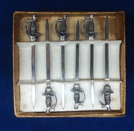 Conjunto com 6 Espetos De Petiscos Prata RARIDADE ANTIGUIDADE Brasil USADO OTIMO ESTADO