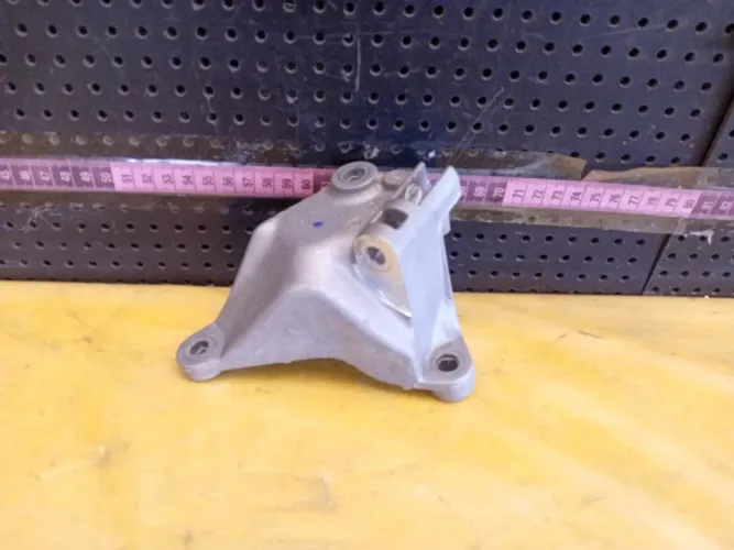 Suporte Alternador Renault Kardian 2025 117107507r