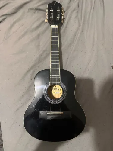 Cavaquinho eletrico semi novo