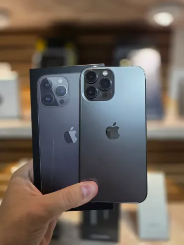 IPhone 13 Pro Max, 128GB, bateria 89%, cor grafite, usado, acompanha caixa e carregador.
