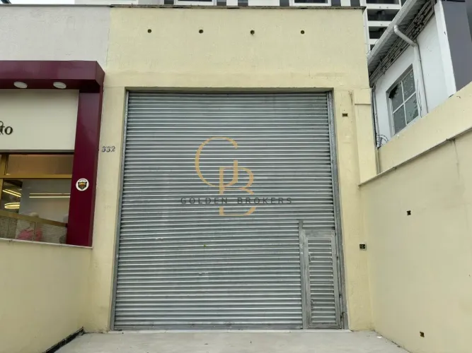 Ponto comercial para locação em Moema