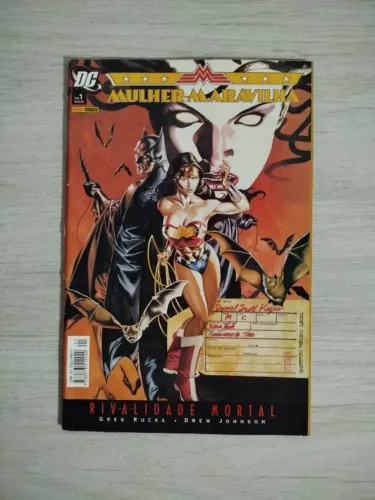 HQ Quadrinhos Mulher Maravilha - Rivalidade Mortal