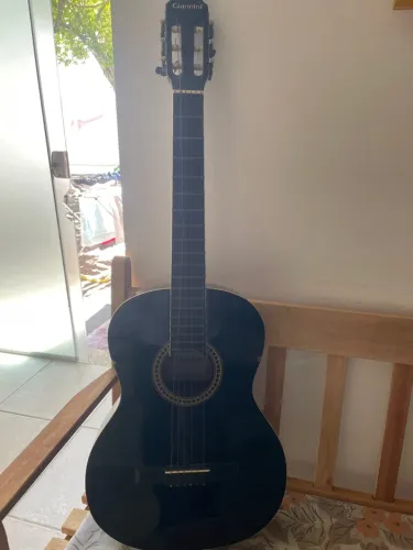 Vendo violão