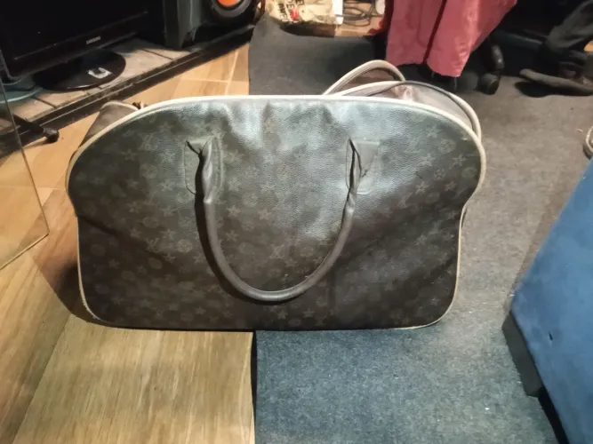 Bolsa Louis Vuitton couro viagem 