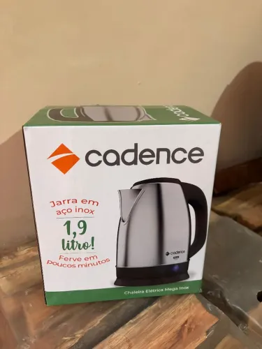 Jarra Elétrica Cadence 110V 1,9lt