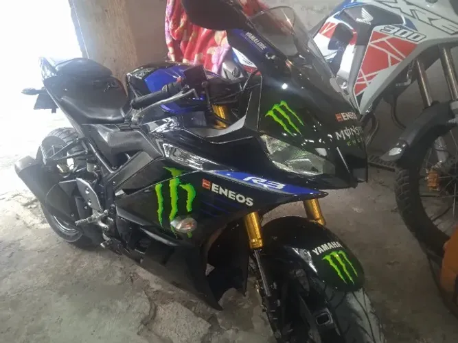 R3 Monster