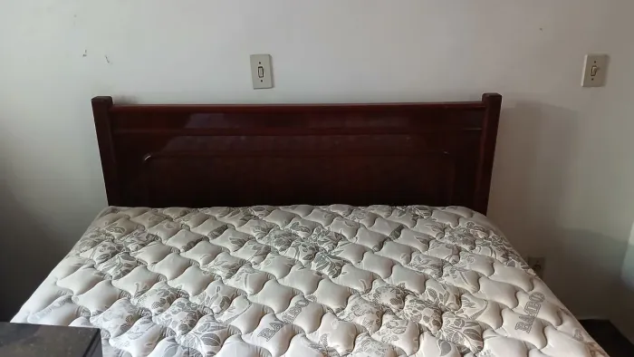 Cama de Casal madeira