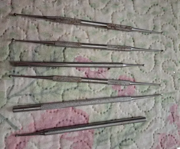 Kit de alicates e espátulas para unhas - usados