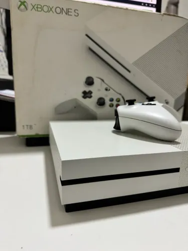 XBOX ONE S