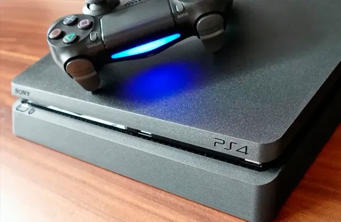 Playstation 4 Semi Novo