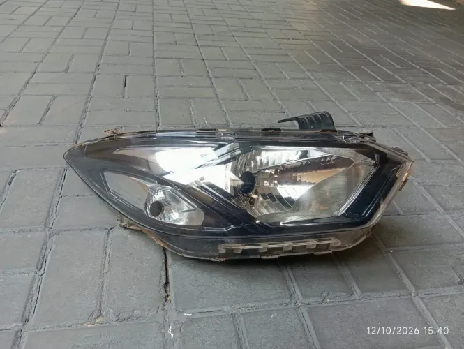Farol Direito Chevrolet Onix Original Arteb - Lado Passageiro