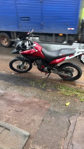 XR3 300 Documento de leilão  Moto revisão  Painel digital  Pneus novos  