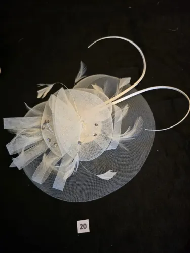 ARRANJOS DE CABELO PARA NOIVA - PREÇO EM CADA MODELO