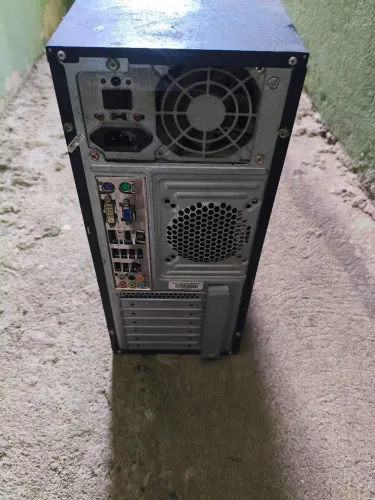 Gabinete PC (pra sair logo)