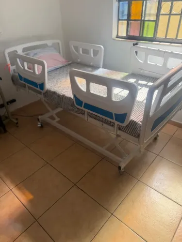 Cama hospitalar 7 posições