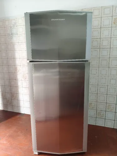 Geladeira inox Brastemp