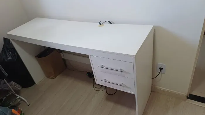 Escrivaninha mdf branca