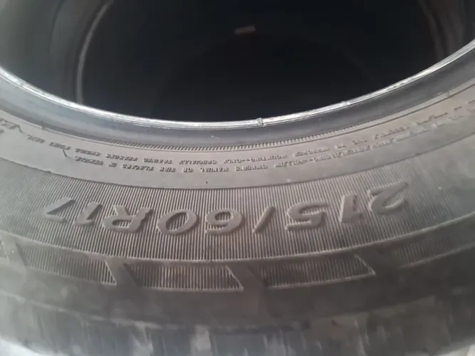 4 pneus usados 221x60 R17