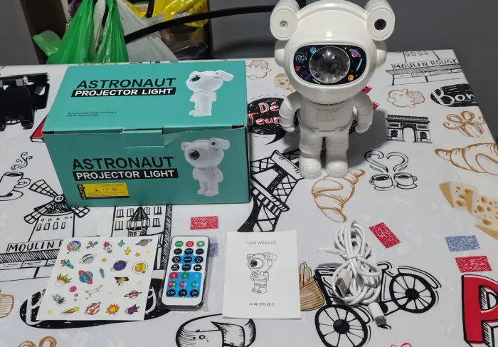 Projetor de luz Astronauta