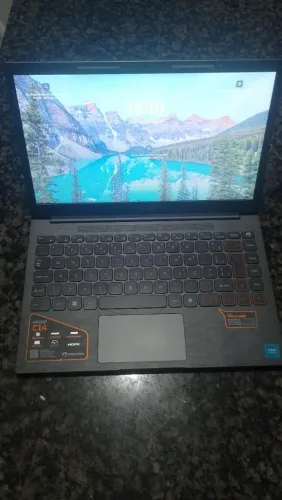 Notebook Intel INSIDE, Celeron, 4GB RAM, 128GB eMMC, 14.1HD, 1,4KG.