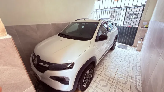 Renault Kwid Intense 1.0 Flex 12V 5P Mec. 2025