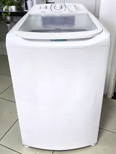 Máquina de lavar Electrolux 12kg