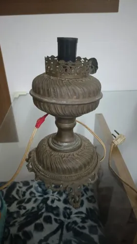 Abajur de bronze