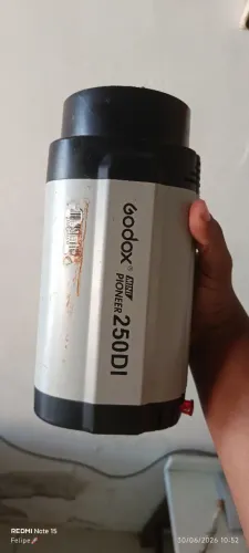 Godox mini pioneer 250 DI