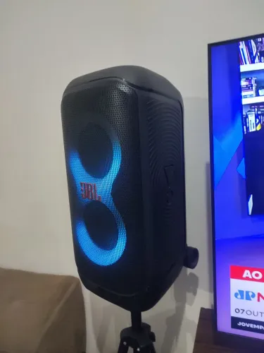 Caixa de som JBL party box 320 semi nova whatsapp *