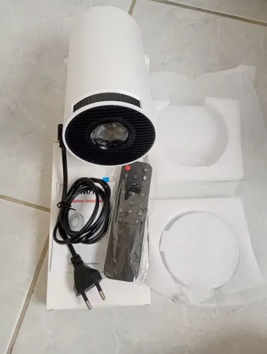 Projetor Portátil B-Max