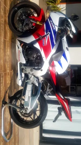 HONDA CBR 1000 HRC