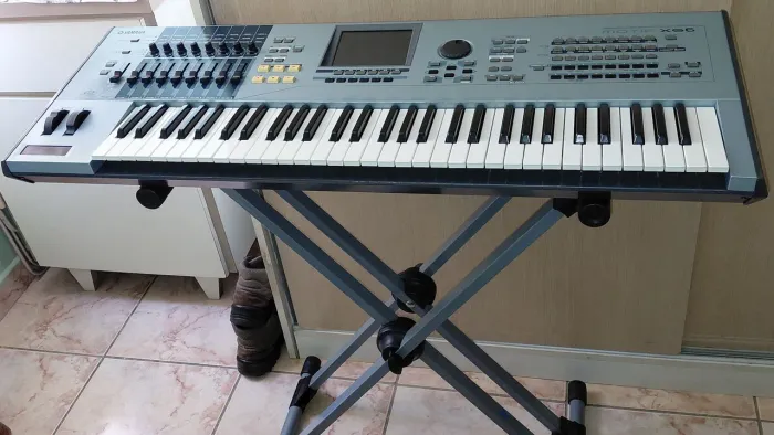 Yamaha Motif XS6 