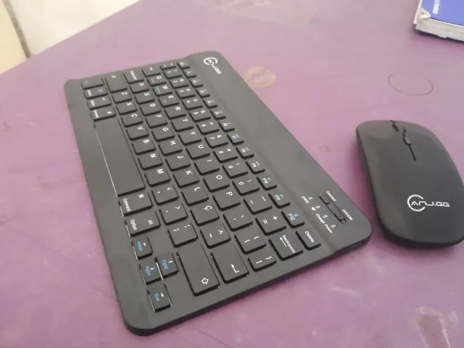 Kit mouse e teclado Bluetooth