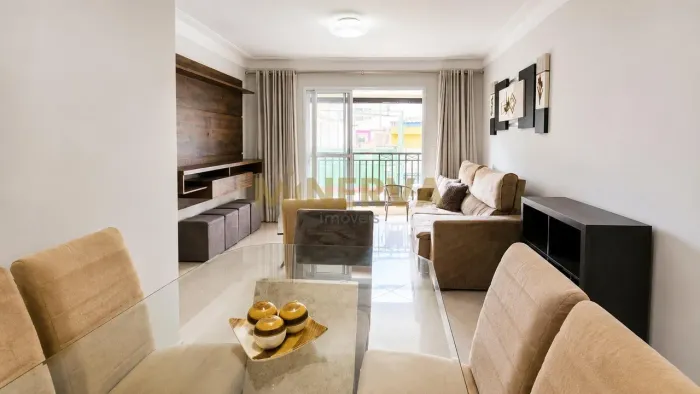 Apartamento 83m² com 3 Dormitórios, 1 Suíte e 2 Vagas no Tatuapé com Varanda