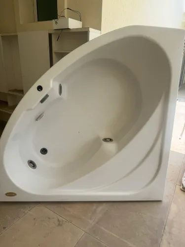 Jacuzzi