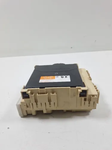 Modulo Caixa Fusivel Toyota Corolla 1.8 2016 8922112c20