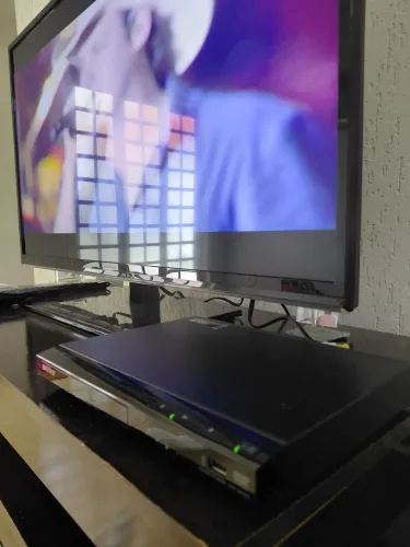 Aparelho DVD Sony DVP-SR320