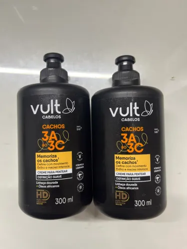 2 CREME PARA PENTEAR VULT (CACHOS)