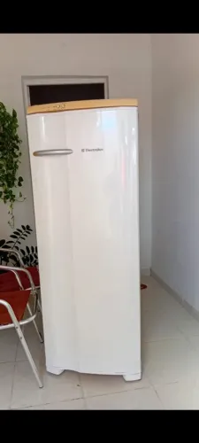 geladeira grande gelando perfeito ela e extra 