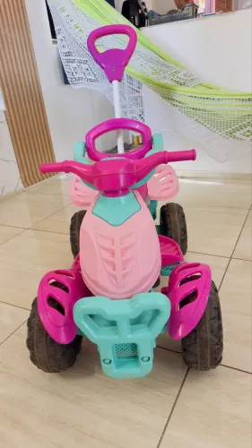 Carrinho feminino infantil novo