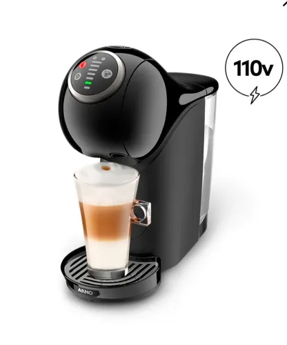 Vende-se cafeteira Doce Gusto Gênio Plus 