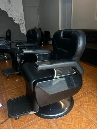 Cadeira de Barbear Profissional - NOVA