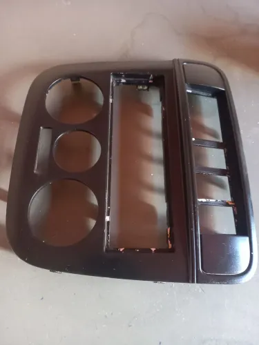 Vendo moldura central do painel , gol ,parati e saveiro g4 original